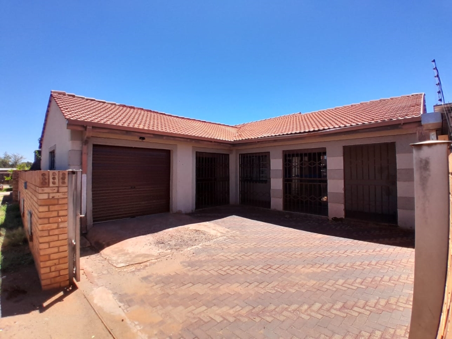 3 Bedroom Property for Sale in Kathu Northern Cape